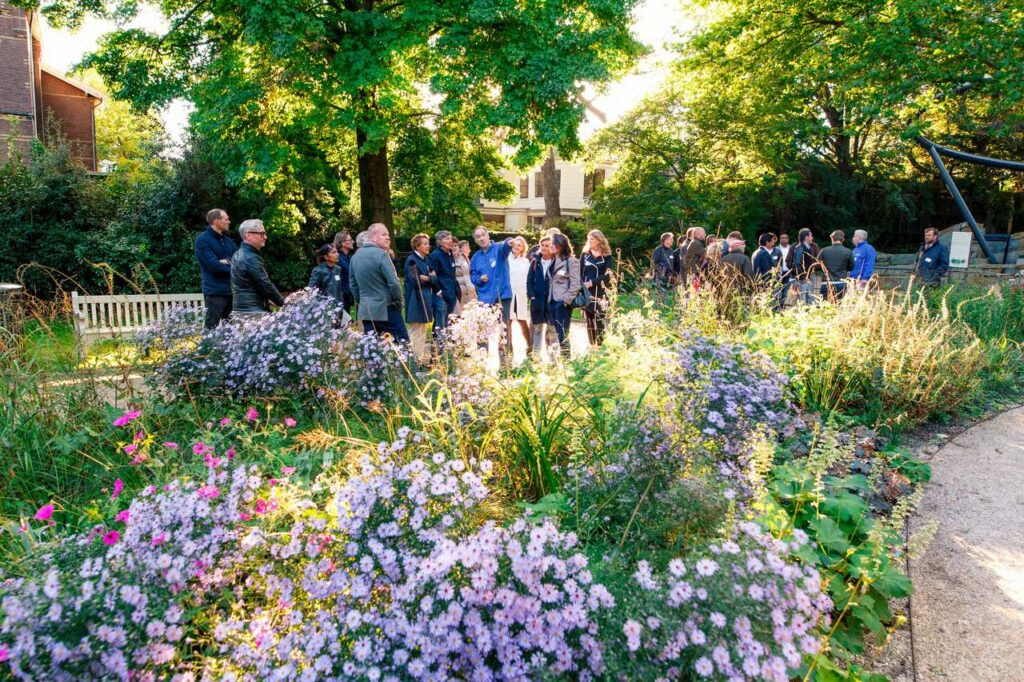 Rondleiding in Artis tijdens een zakelijk event, waarbij het park exclusief is afgehuurd.